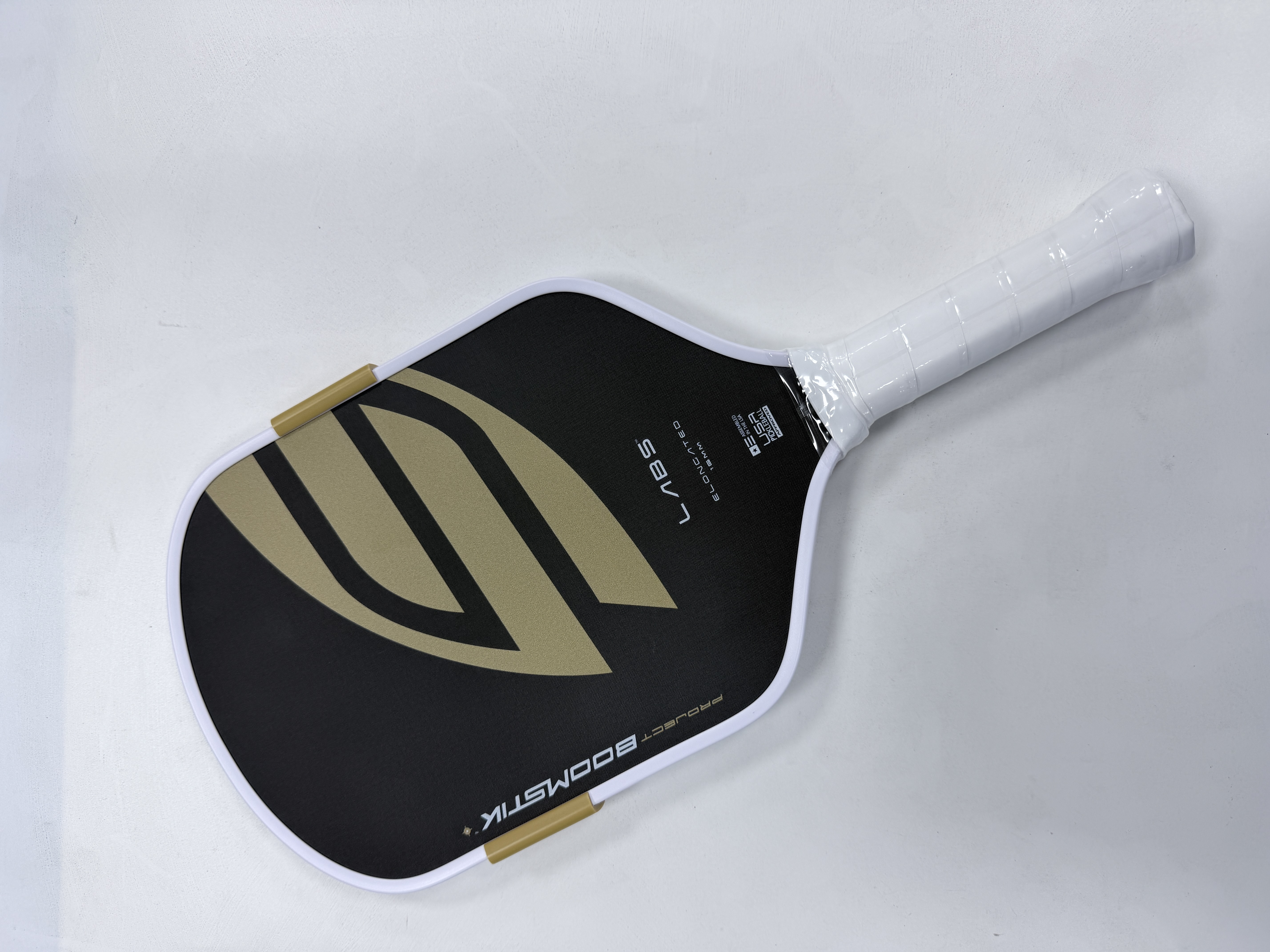 BOOMSTICK Style Elongated Prof - Crepe Pan Carbon บทวิจารณ์และราคา