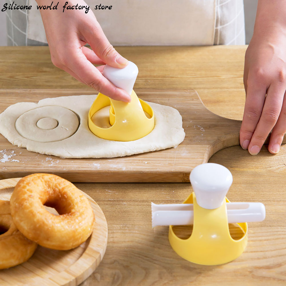 Silicone world Desserts Bread  - Donut Mold Silicone บทวิจารณ์และราคา